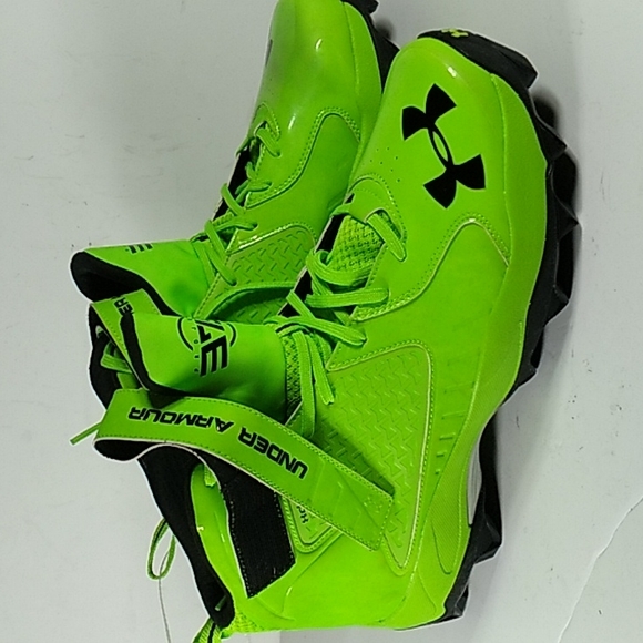 Under Armour UA Shoes Under Armour Green And Black Size 25 To 13